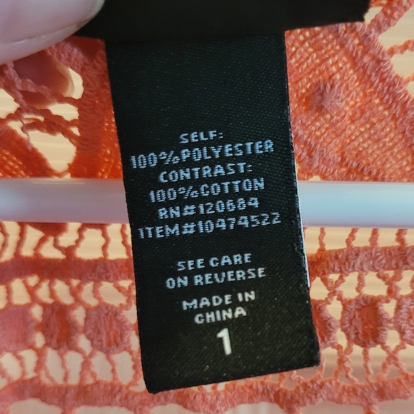 Torrid Coral Lace Detail Women's Top - Picture 3 of 8